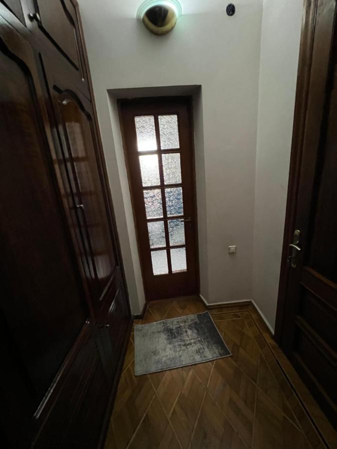 Twins Guest House Батуми Экстерьер фото
